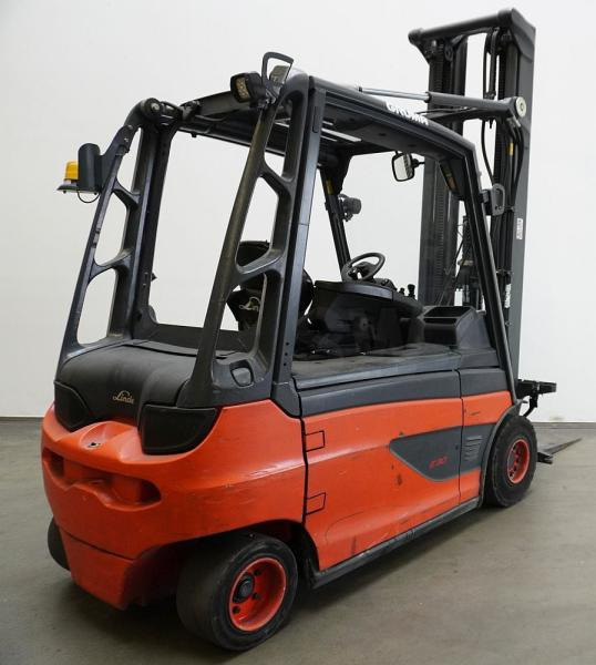 Linde E 30 L 387 - Электропогрузчик: фото 2 Linde E 30 L 387 - Электропогрузчик: фото 2