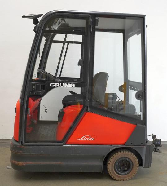 Linde P 60 Z 126 - Складской тягач: фото 4 Linde P 60 Z 126 - Складской тягач: фото 4