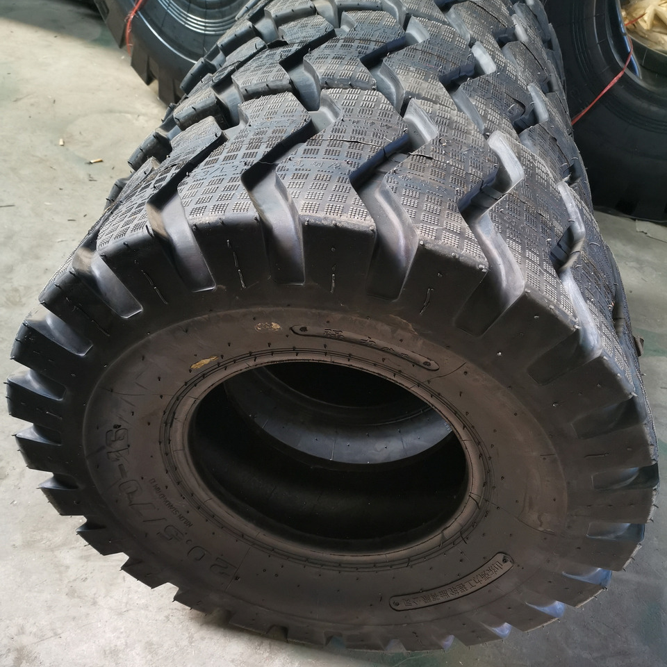Qingdao Promising 20.5/70-16 Pneumatic Tyre Assembly for China Loader - Шина для Колёсных погрузчиков: фото 2 Qingdao Promising 20.5/70-16 Pneumatic Tyre Assembly for China Loader - Шина для Колёсных погрузчиков: фото 2
