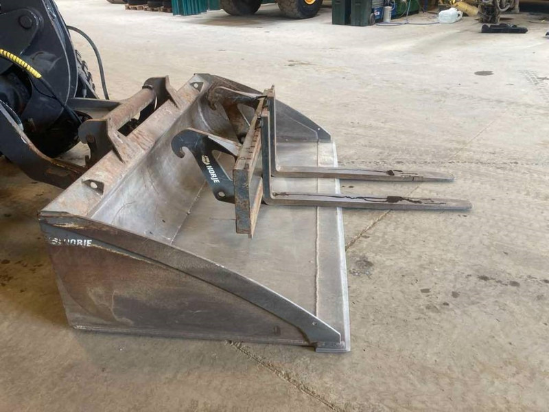 Volvo L30G/S - Колёсный погрузчик: фото 5 Volvo L30G/S - Колёсный погрузчик: фото 5