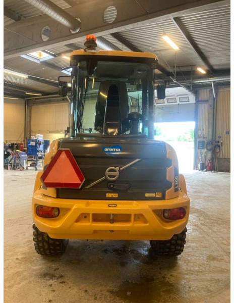 Volvo L30G/S - Колёсный погрузчик: фото 4 Volvo L30G/S - Колёсный погрузчик: фото 4