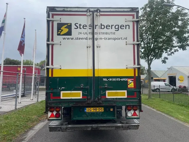 Burg Curtain slider Curtain slider Tail lift 2000 KG Bankirai floor BPO12-20 SRNXX - Тентованный полуприцеп: фото 5 Burg Curtain slider Curtain slider Tail lift 2000 KG Bankirai floor BPO12-20 SRNXX - Тентованный полуприцеп: фото 5