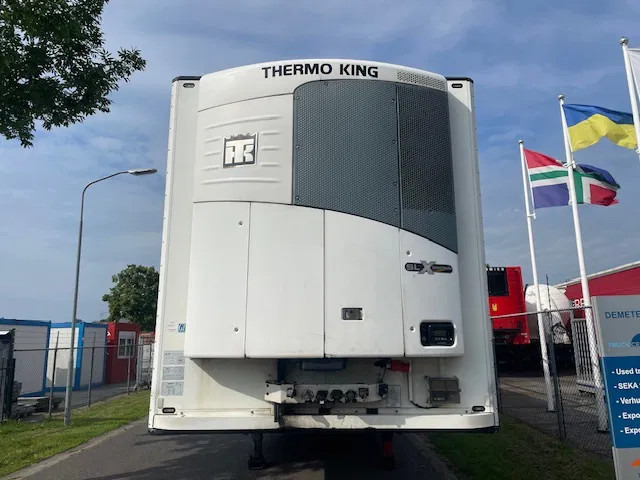 Schmitz Cargobull Frigo Thermoking SLX 2x lift axle MOT 02-2026 - Изотермический полуприцеп: фото 2 Schmitz Cargobull Frigo Thermoking SLX 2x lift axle MOT 02-2026 - Изотермический полуприцеп: фото 2