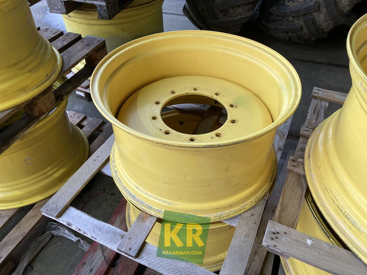15 X 28 velg John Deere - Колесо для Сельскохозяйственной техники: фото 1 15 X 28 velg John Deere - Колесо для Сельскохозяйственной техники: фото 1