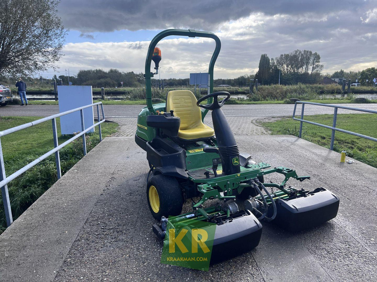 2500E Greenmaaier John Deere - Газонокосилка: фото 1 2500E Greenmaaier John Deere - Газонокосилка: фото 1