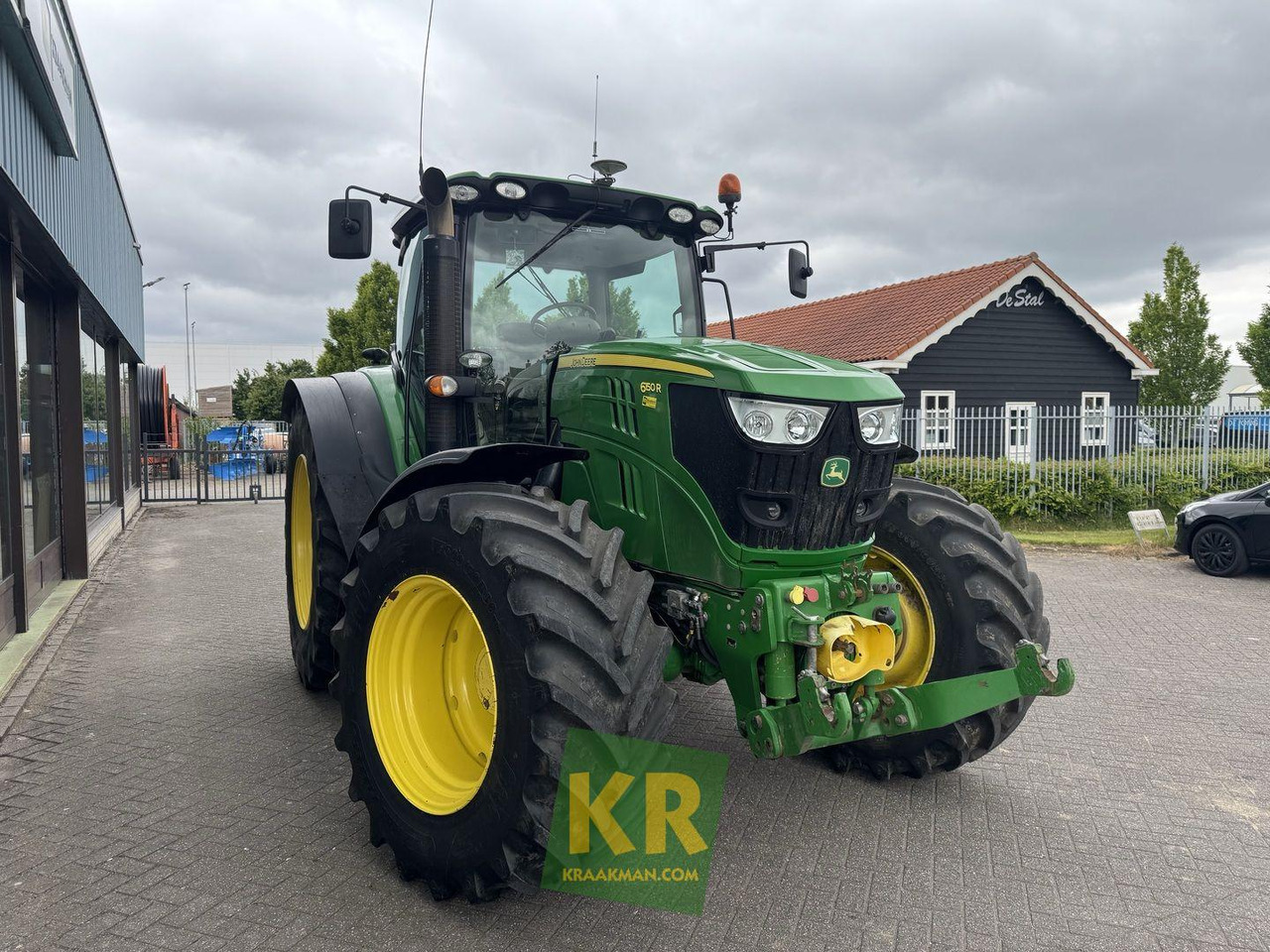 Трактор 6150R John Deere: фото 10