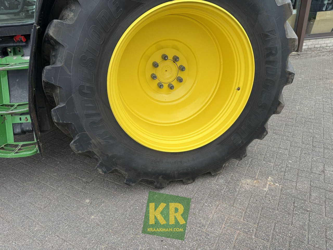 Трактор 6150R John Deere: фото 12