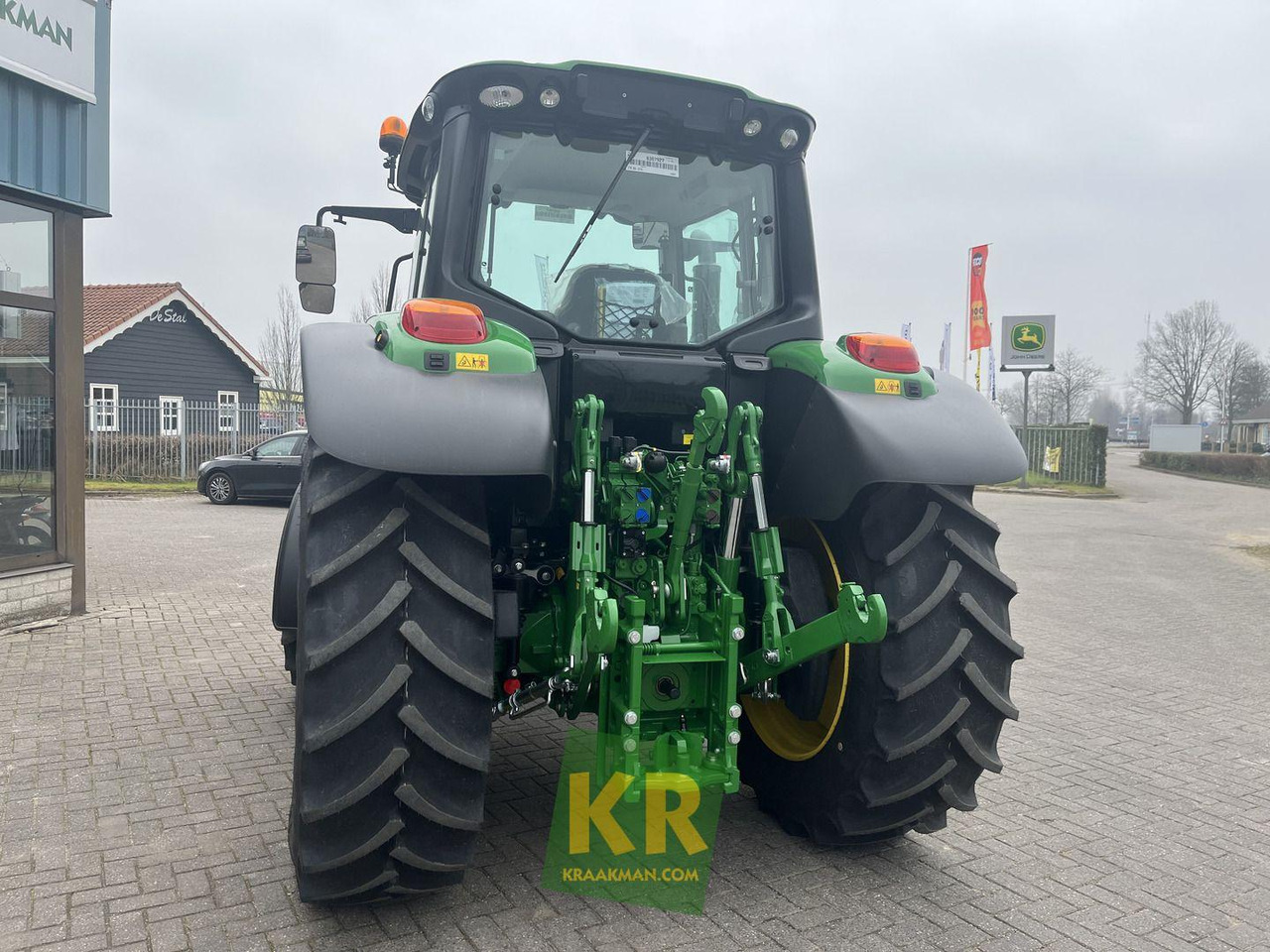 John Deere 6100M - Трактор: фото 4 John Deere 6100M - Трактор: фото 4