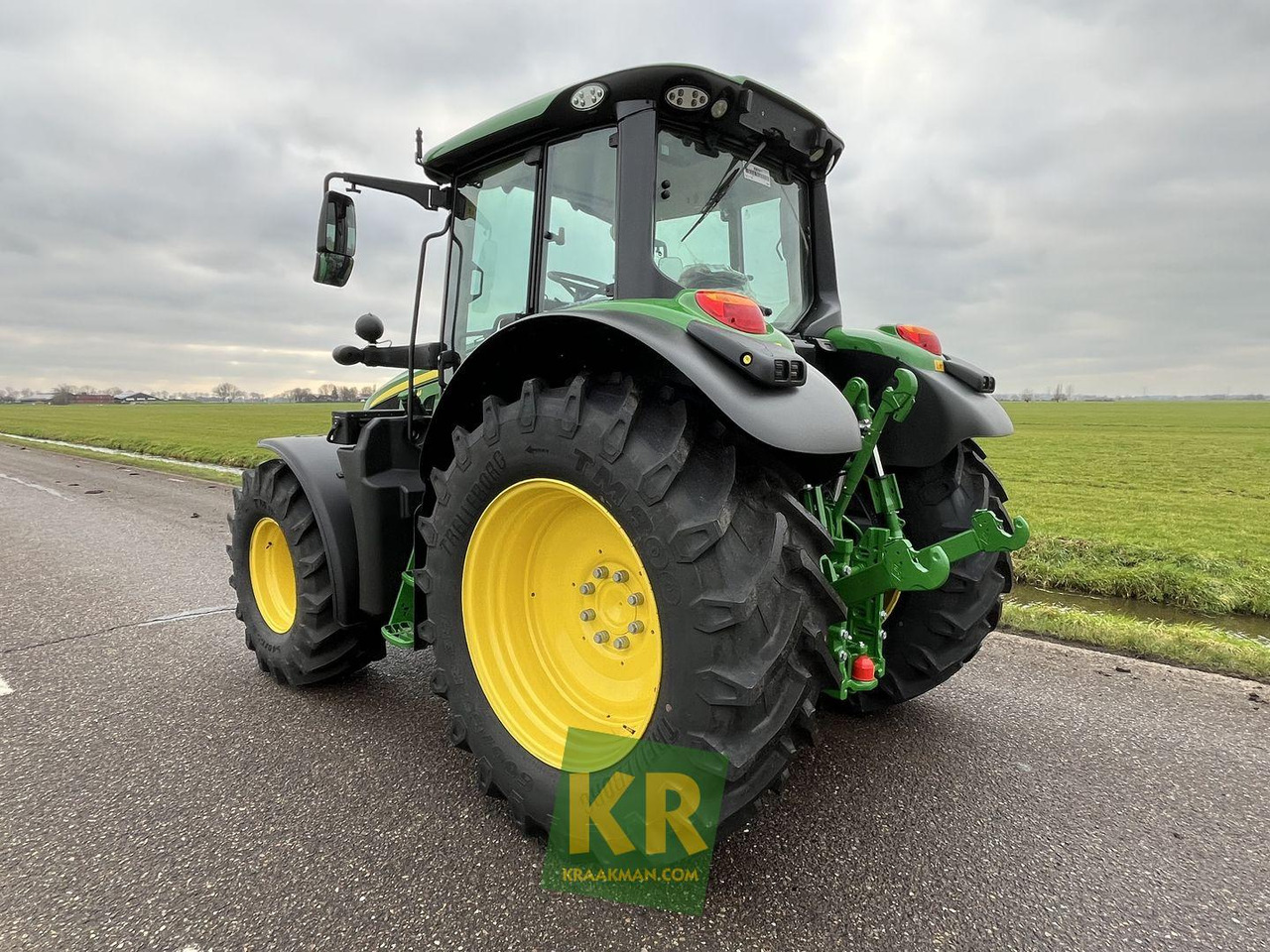 John Deere 6120M - Трактор: фото 3 John Deere 6120M - Трактор: фото 3