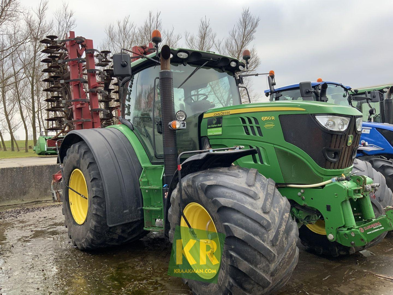 John Deere 6150R - Трактор: фото 2 John Deere 6150R - Трактор: фото 2