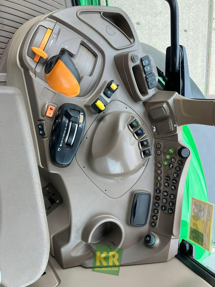 John Deere 6155M - Трактор: фото 5 John Deere 6155M - Трактор: фото 5