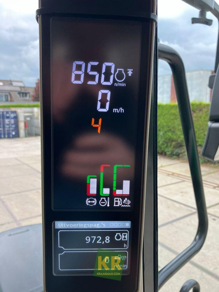 John Deere 6155M - Трактор: фото 1 John Deere 6155M - Трактор: фото 1