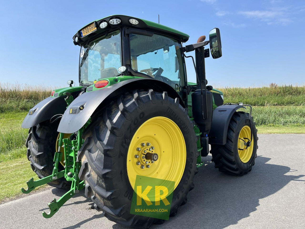 John Deere 6R 185 - Трактор: фото 5 John Deere 6R 185 - Трактор: фото 5