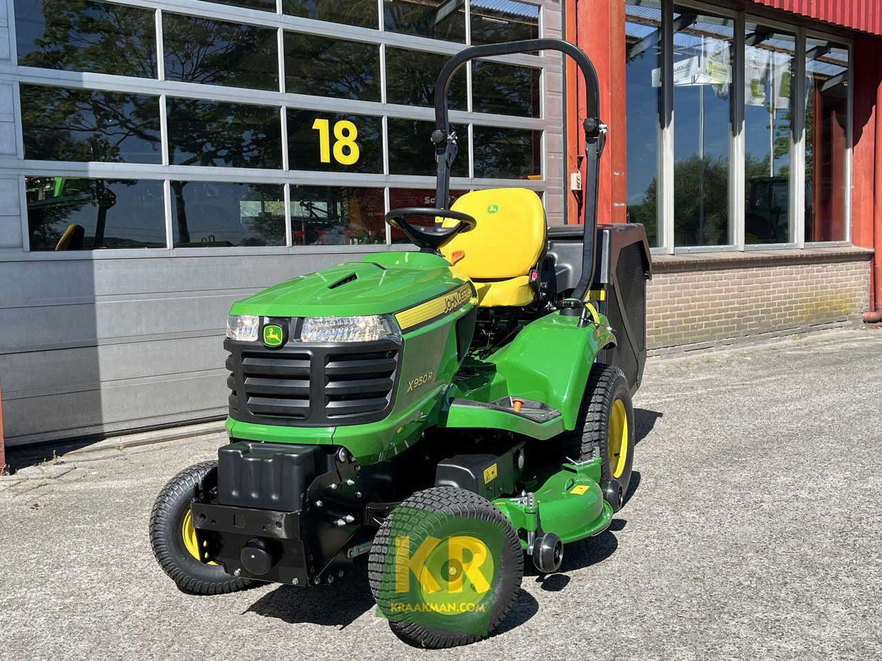 John Deere X950R - Газонокосилка: фото 2 John Deere X950R - Газонокосилка: фото 2