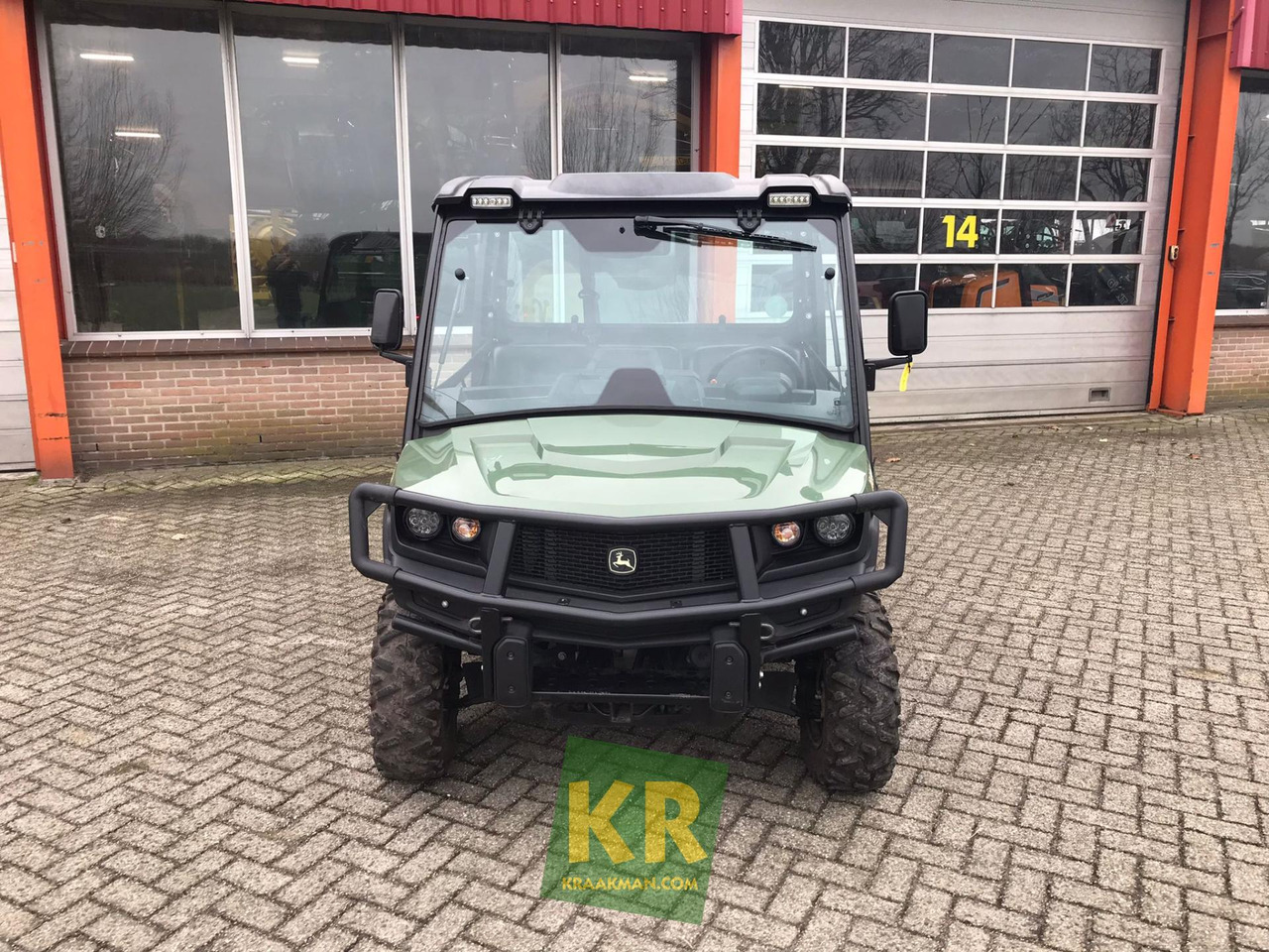John Deere XUV865M - Квадроцикл: фото 4 John Deere XUV865M - Квадроцикл: фото 4