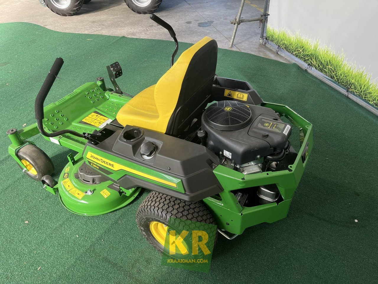 Z315E Zeroturn maaier John Deere - Газонокосилка: фото 5 Z315E Zeroturn maaier John Deere - Газонокосилка: фото 5