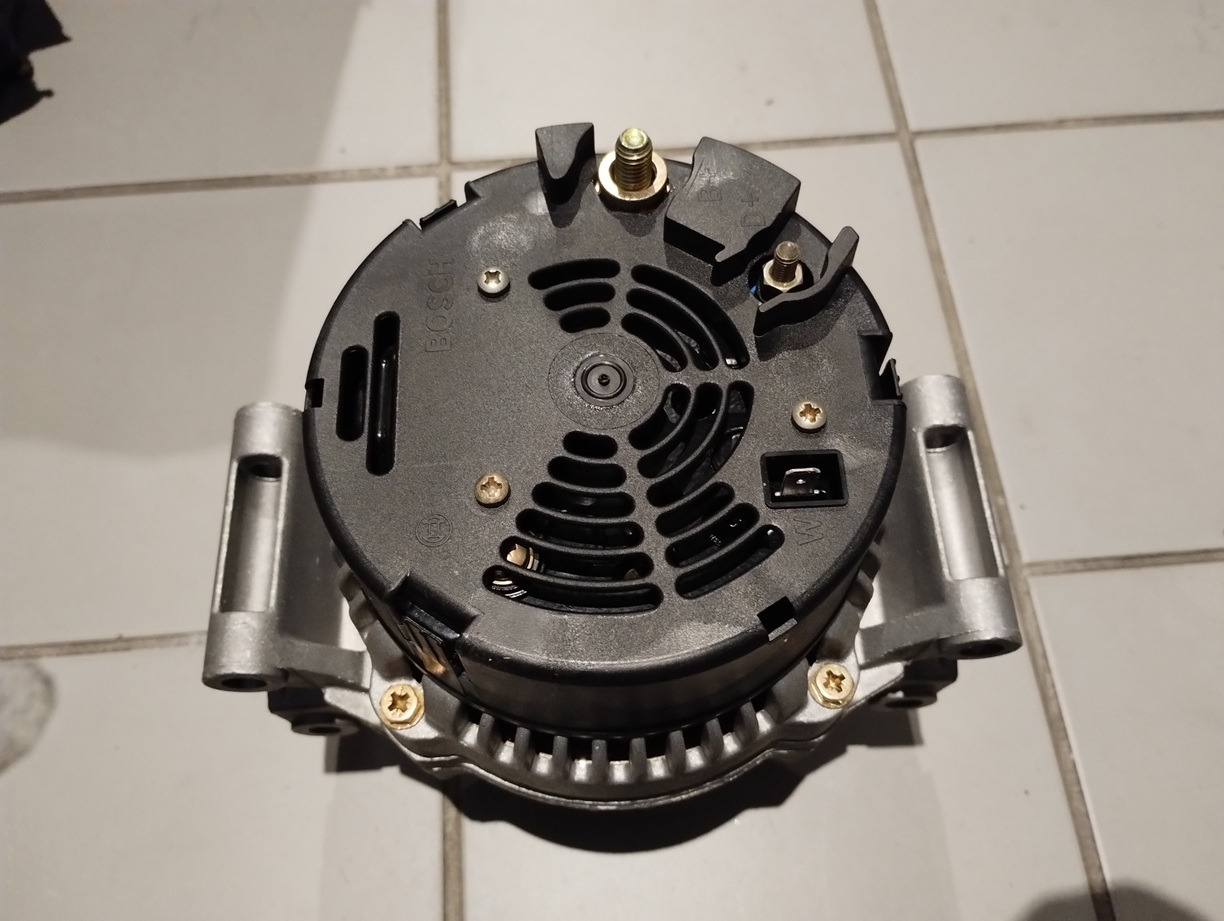 Alternator Mercedes 0111540602 0123320065 90A BOSCH SPRINTER 901 902 903 904 C KLASA - Генератор для Автобусов: фото 2 Alternator Mercedes 0111540602 0123320065 90A BOSCH SPRINTER 901 902 903 904 C KLASA - Генератор для Автобусов: фото 2