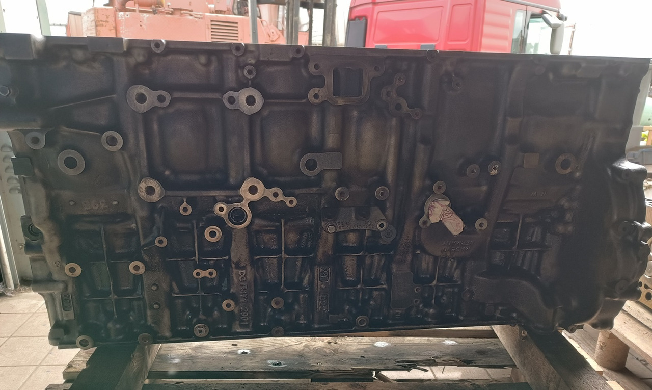 Mercedes Actroc MP4 MP5 OM471 471 926 Engine Block - Блок цилиндров: фото 2 Mercedes Actroc MP4 MP5 OM471 471 926 Engine Block - Блок цилиндров: фото 2
