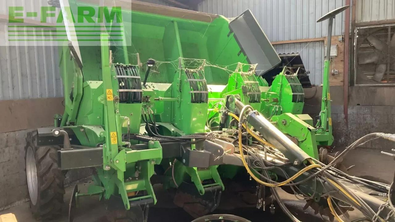 AVR up-3744 koplægger - Картофелеуборочный комбайн: фото 1 AVR up-3744 koplægger - Картофелеуборочный комбайн: фото 1