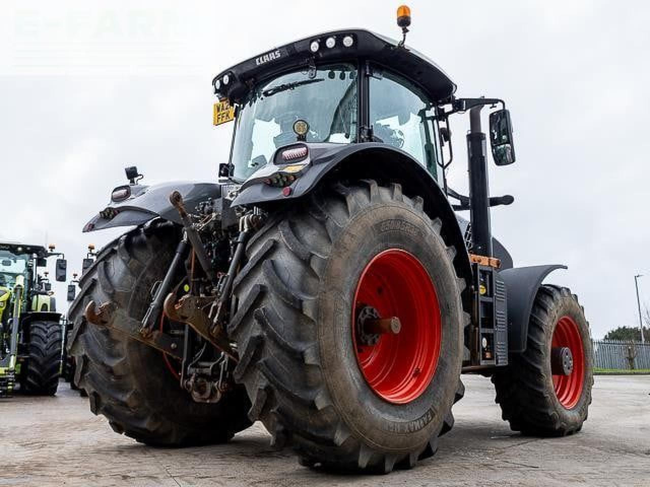 CLAAS AXION 830 - Трактор: фото 4 CLAAS AXION 830 - Трактор: фото 4