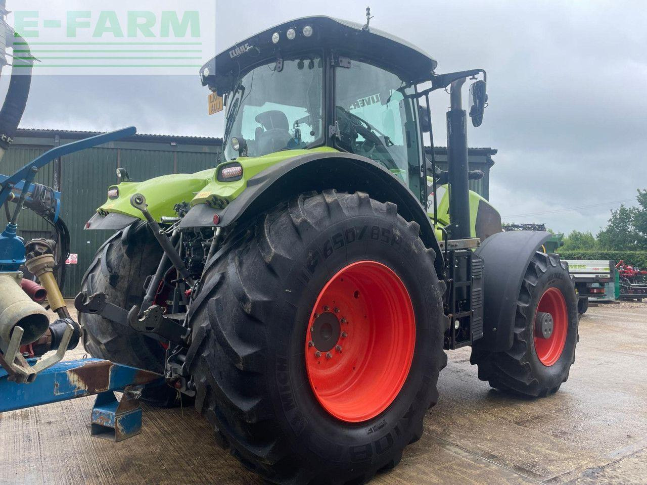 CLAAS AXION 870 - Трактор: фото 4 CLAAS AXION 870 - Трактор: фото 4