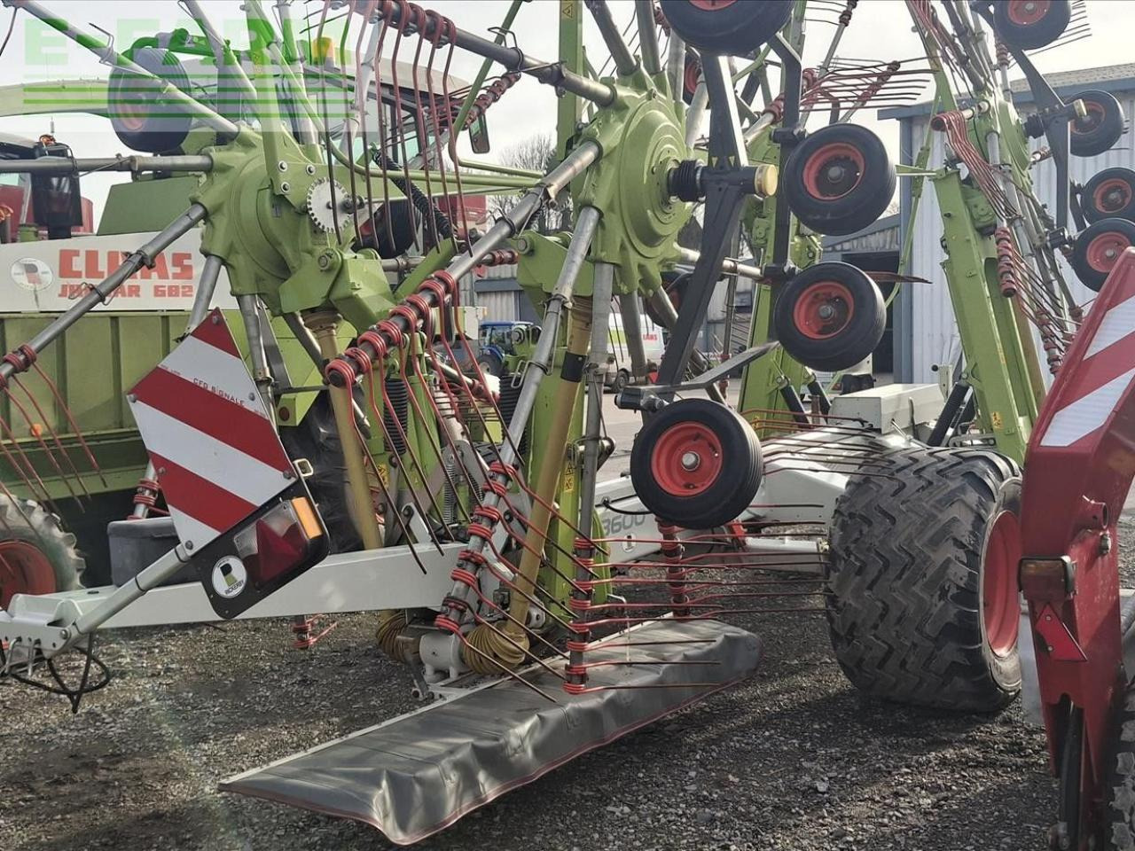 CLAAS LINER 3600 - Сеноворошилка: фото 2 CLAAS LINER 3600 - Сеноворошилка: фото 2