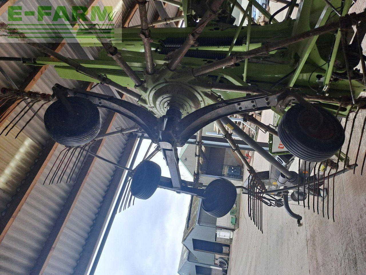 CLAAS LINER 4800 BUSINESS - Сеноворошилка: фото 3 CLAAS LINER 4800 BUSINESS - Сеноворошилка: фото 3