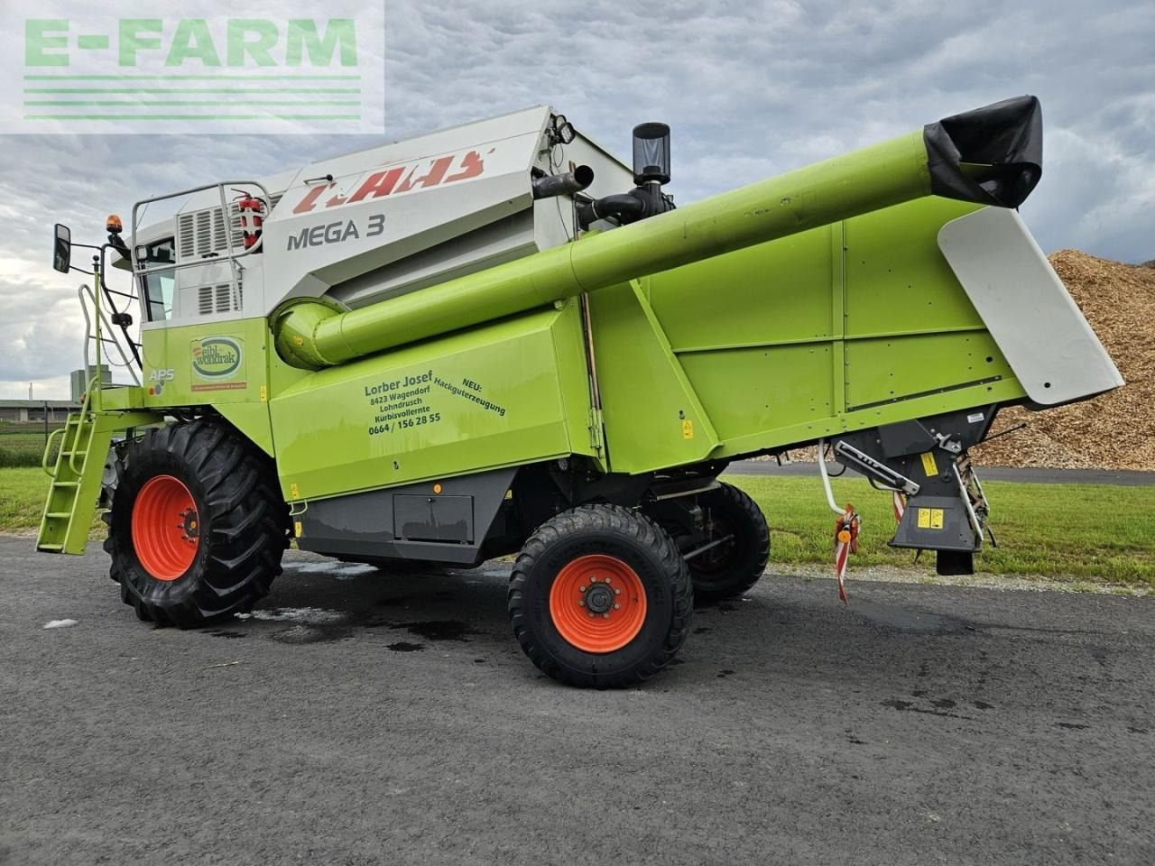 CLAAS Mega 370 - Зерноуборочный комбайн: фото 2 CLAAS Mega 370 - Зерноуборочный комбайн: фото 2