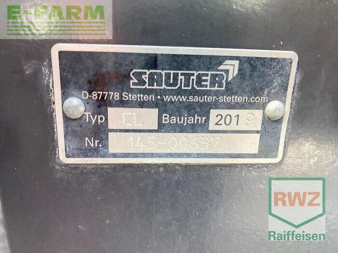 CLAAS arion 420 - Трактор: фото 5 CLAAS arion 420 - Трактор: фото 5