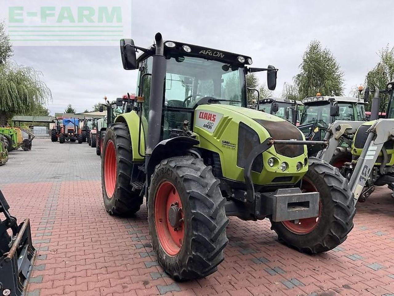 CLAAS arion 420 cis - Трактор: фото 3 CLAAS arion 420 cis - Трактор: фото 3