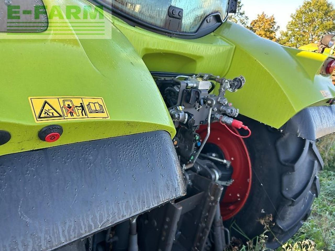 Трактор CLAAS arion 620: фото 11
