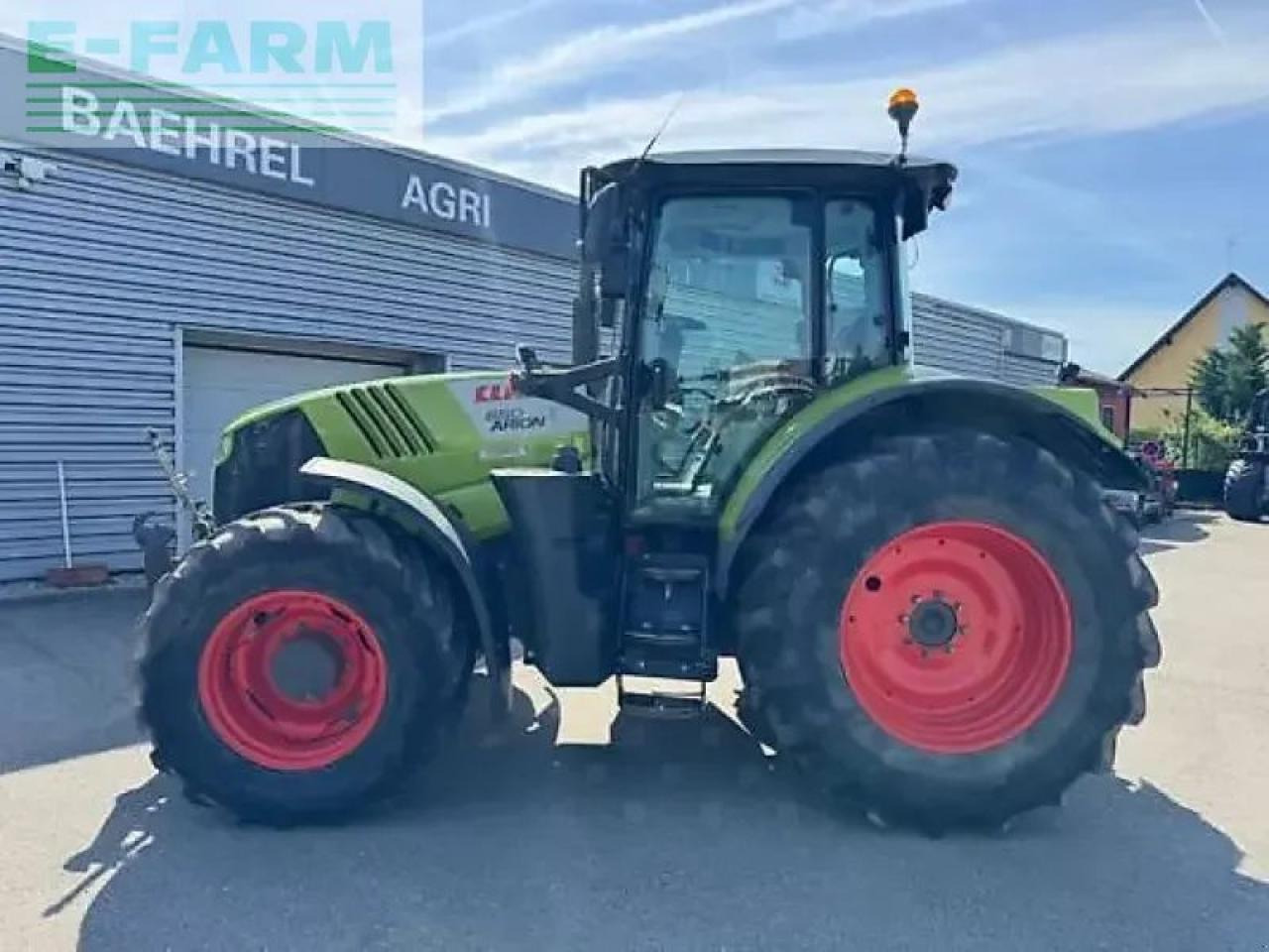 CLAAS arion 650 - Трактор: фото 3 CLAAS arion 650 - Трактор: фото 3