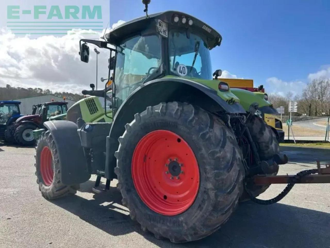 CLAAS axion 800 - Трактор: фото 4 CLAAS axion 800 - Трактор: фото 4