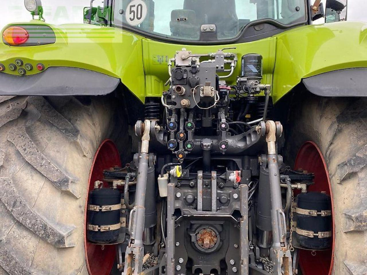Трактор CLAAS axion 810: фото 6