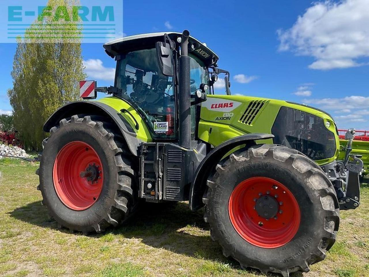 CLAAS axion 810 cmatic CMATIC - Трактор: фото 2 CLAAS axion 810 cmatic CMATIC - Трактор: фото 2