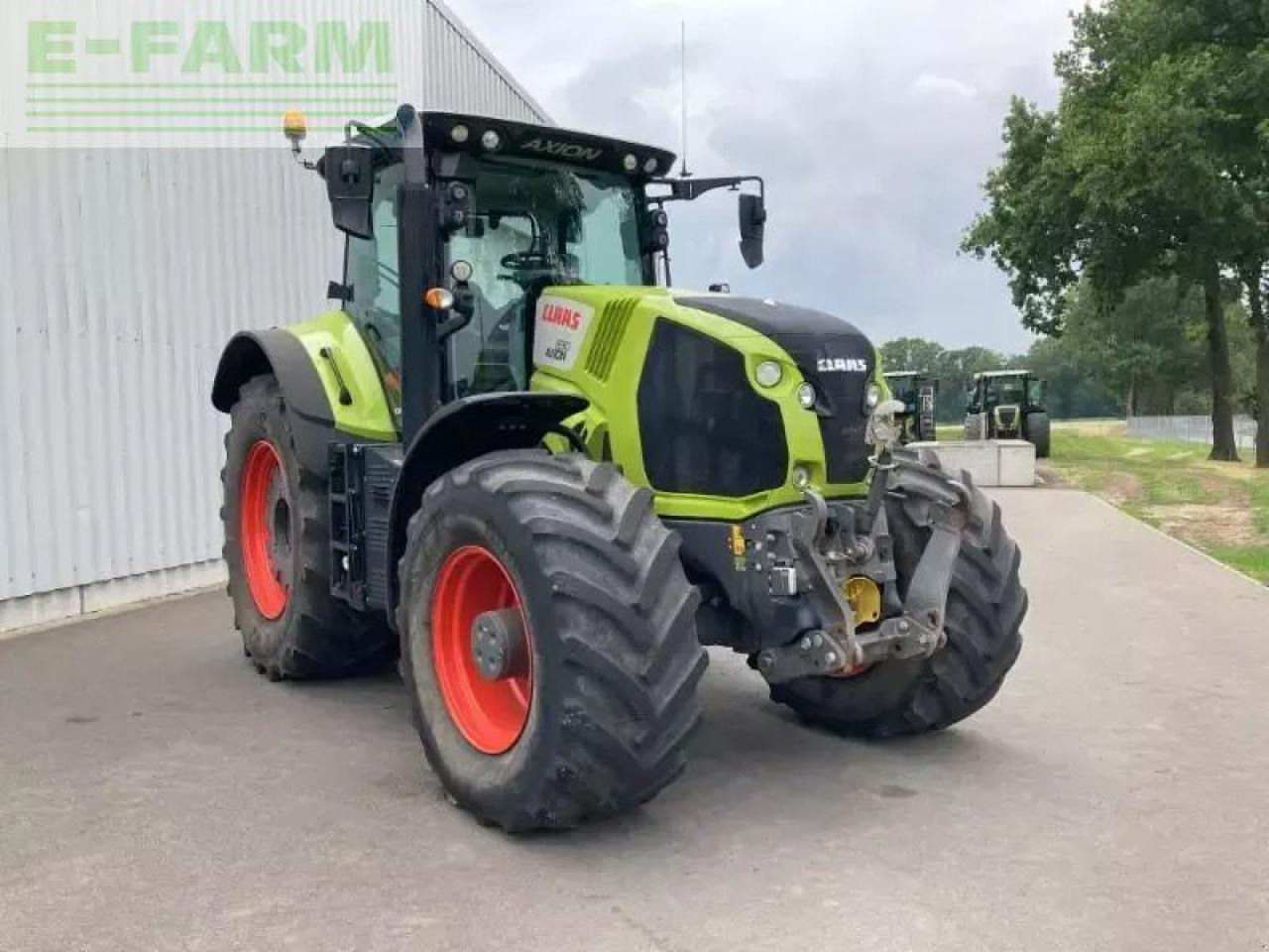 CLAAS axion 830 cmatic cis+ CMATIC CIS+ - Трактор: фото 3 CLAAS axion 830 cmatic cis+ CMATIC CIS+ - Трактор: фото 3