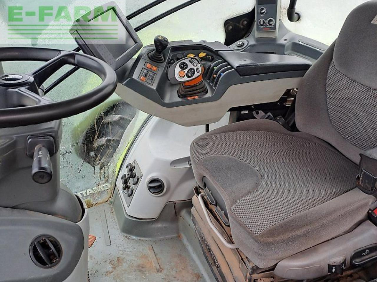 CLAAS axion 830 cmatic lu-paket CMATIC - Трактор: фото 5 CLAAS axion 830 cmatic lu-paket CMATIC - Трактор: фото 5