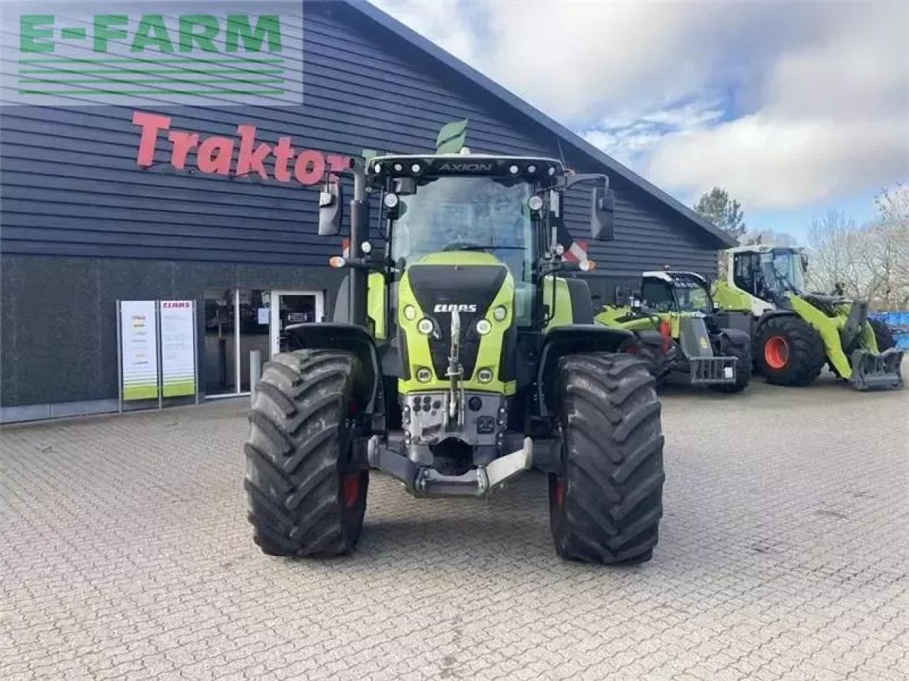 CLAAS axion 850 cis+ - Трактор: фото 2 CLAAS axion 850 cis+ - Трактор: фото 2