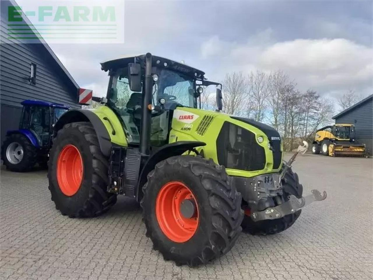 CLAAS axion 850 cis+ - Трактор: фото 3 CLAAS axion 850 cis+ - Трактор: фото 3
