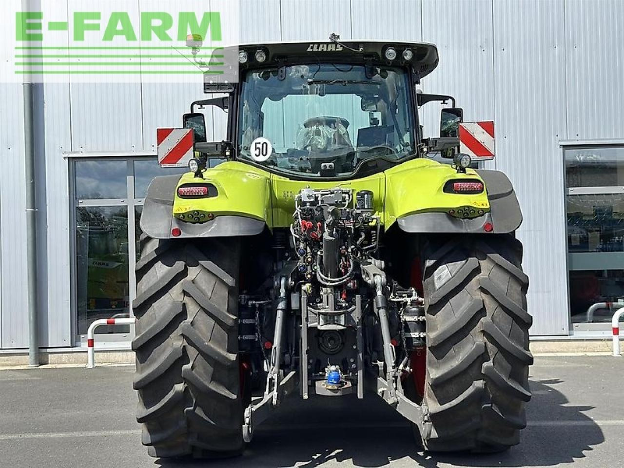CLAAS axion 870 cebis cmatic CMATIC CEBIS - Трактор: фото 3 CLAAS axion 870 cebis cmatic CMATIC CEBIS - Трактор: фото 3