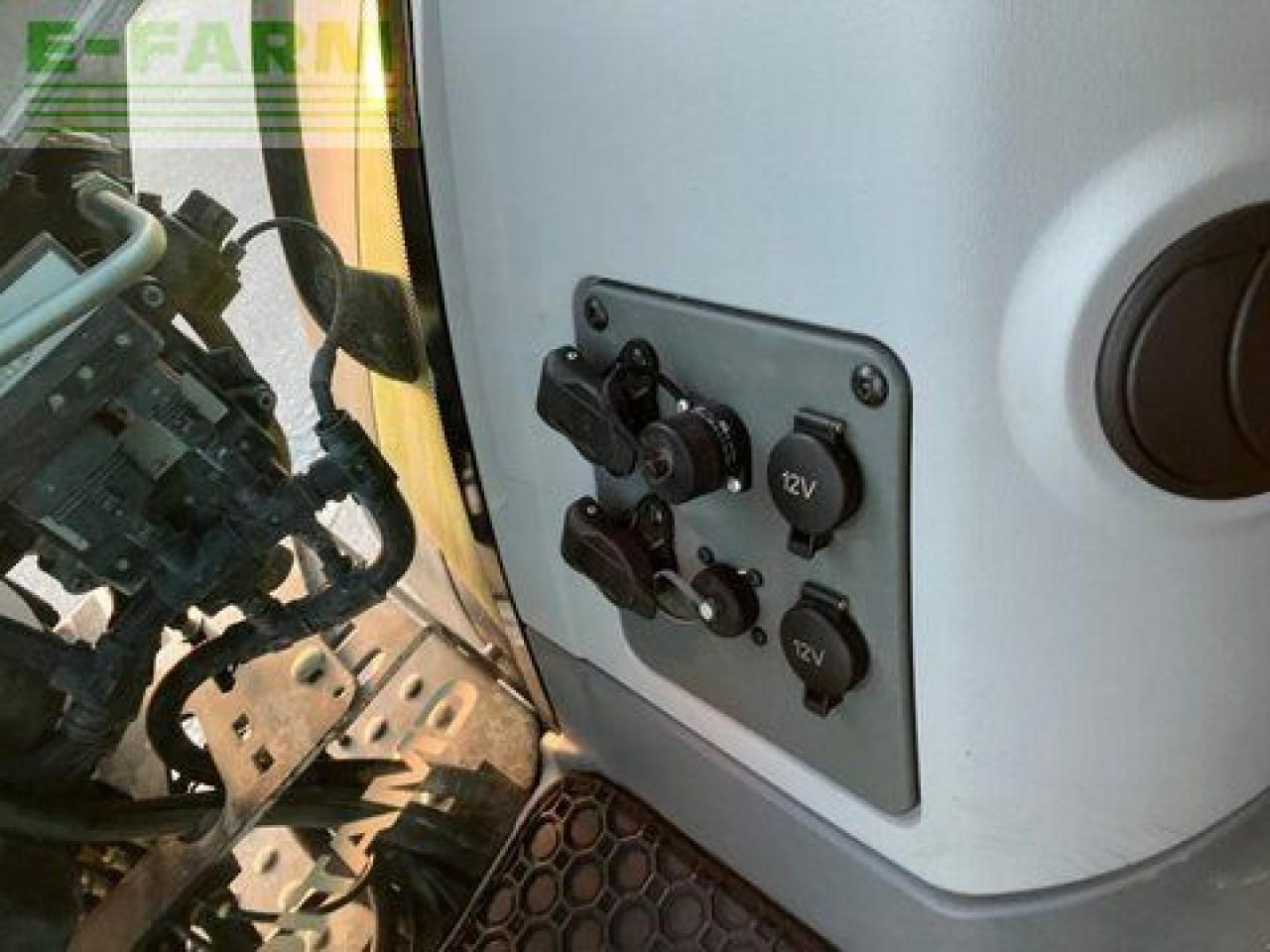 Трактор CLAAS axion 870 cmatic cebis CMATIC CEBIS: фото 30