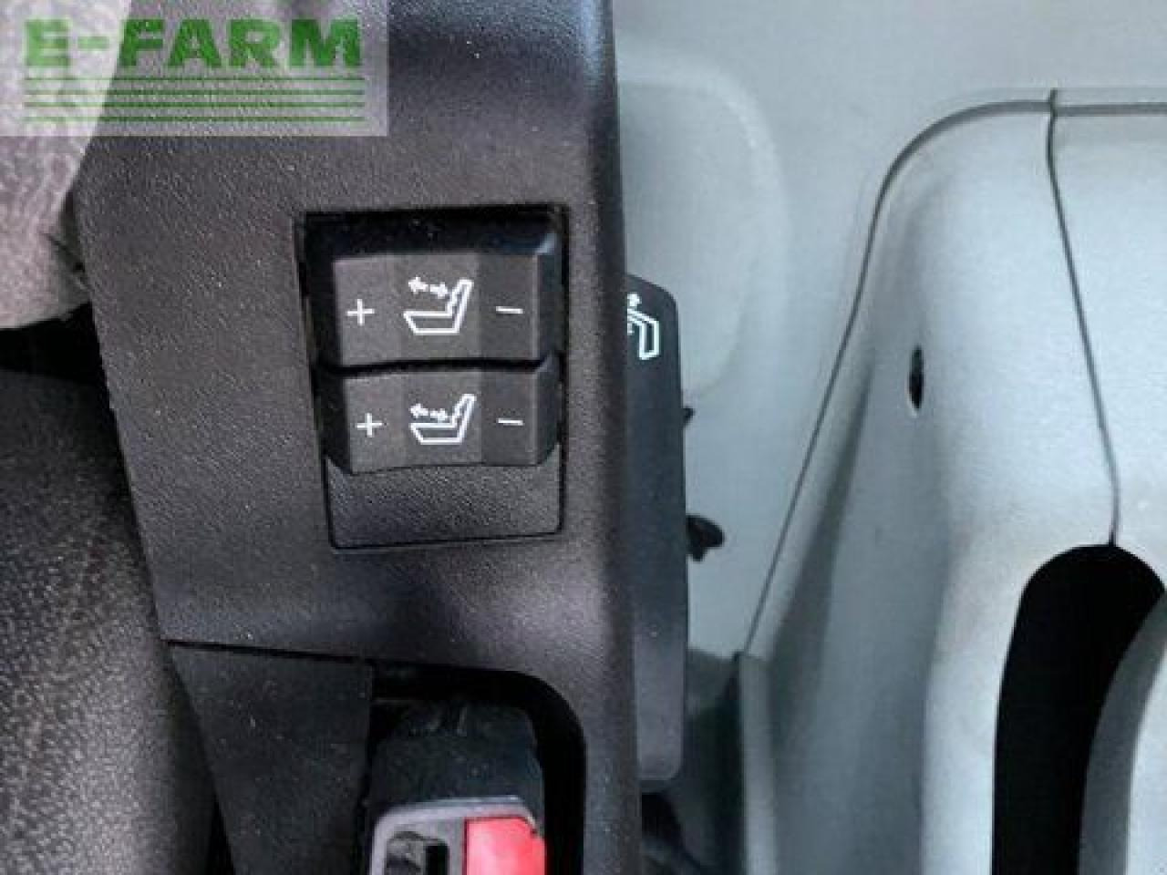 Трактор CLAAS axion 870 cmatic cebis CMATIC CEBIS: фото 27