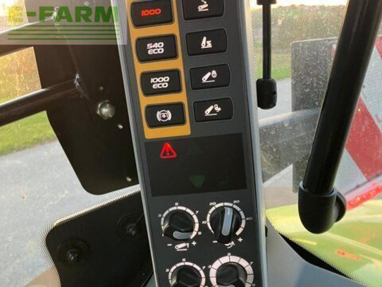 Трактор CLAAS axion 870 cmatic cebis CMATIC CEBIS: фото 23
