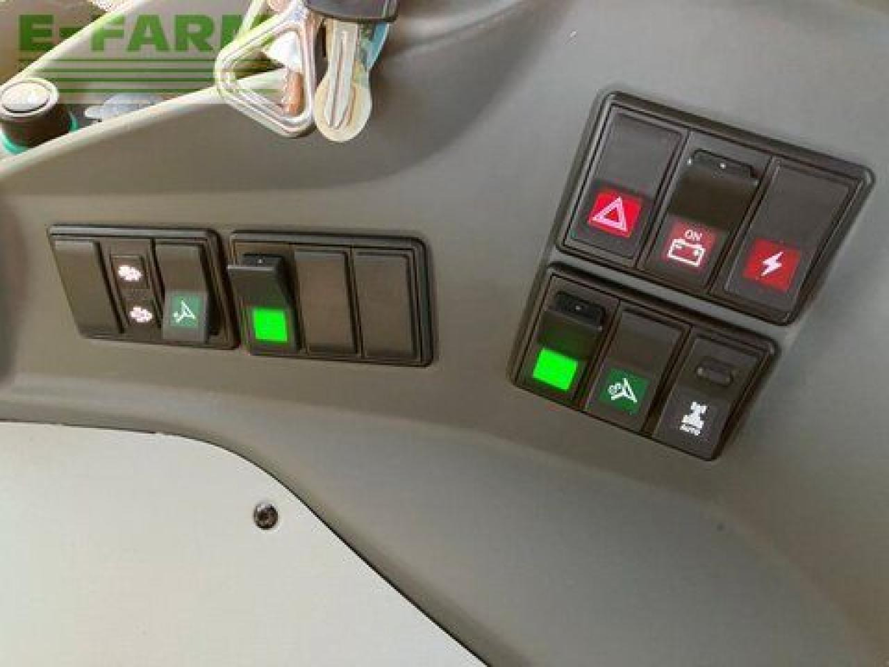 Трактор CLAAS axion 870 cmatic cebis CMATIC CEBIS: фото 25