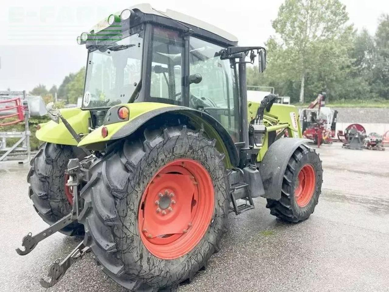CLAAS axos 340 cx CX - Трактор: фото 4 CLAAS axos 340 cx CX - Трактор: фото 4