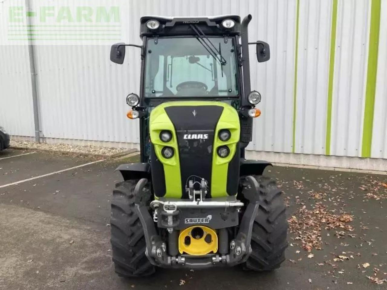 CLAAS claas nexos 240 m - Трактор: фото 2 CLAAS claas nexos 240 m - Трактор: фото 2