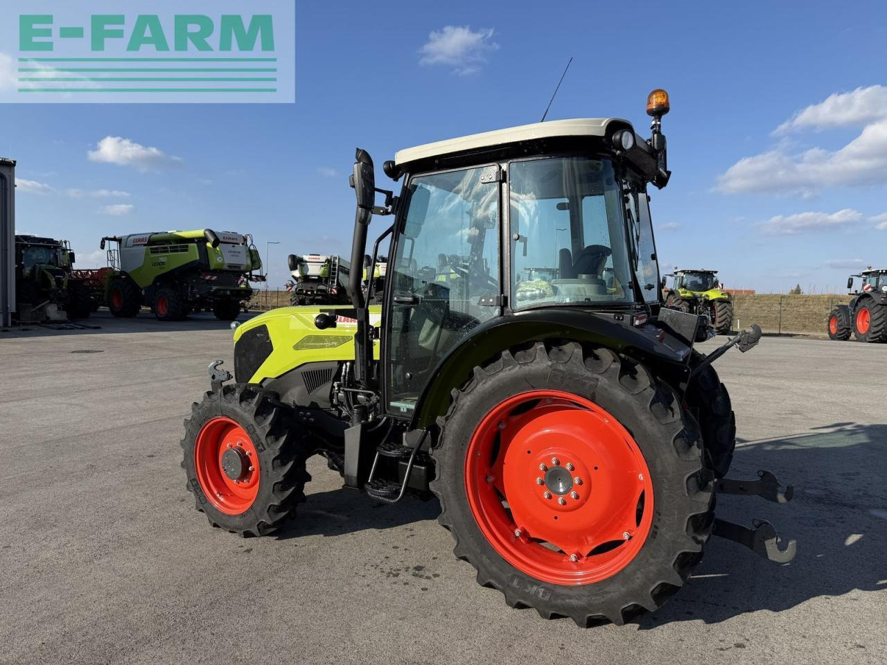 CLAAS elios 320 - Трактор: фото 3 CLAAS elios 320 - Трактор: фото 3
