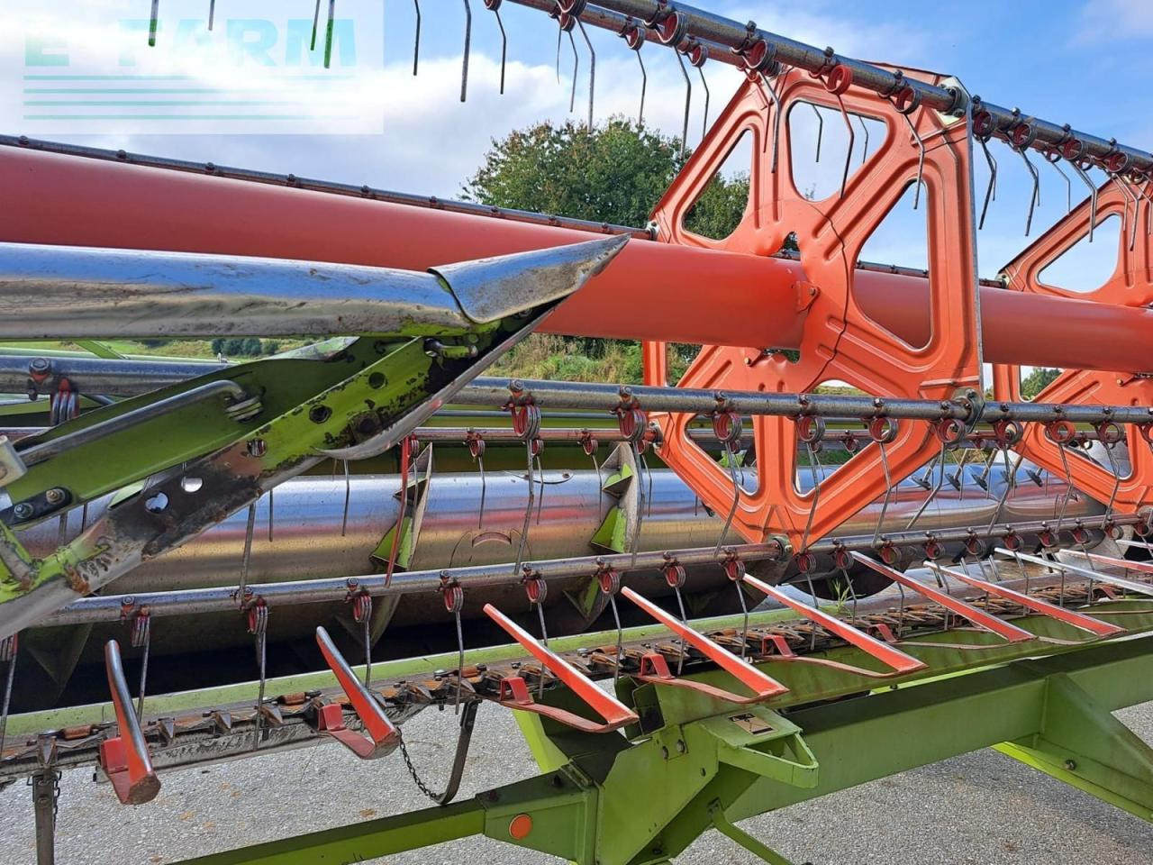 CLAAS lexion 550 - Зерноуборочный комбайн: фото 1 CLAAS lexion 550 - Зерноуборочный комбайн: фото 1