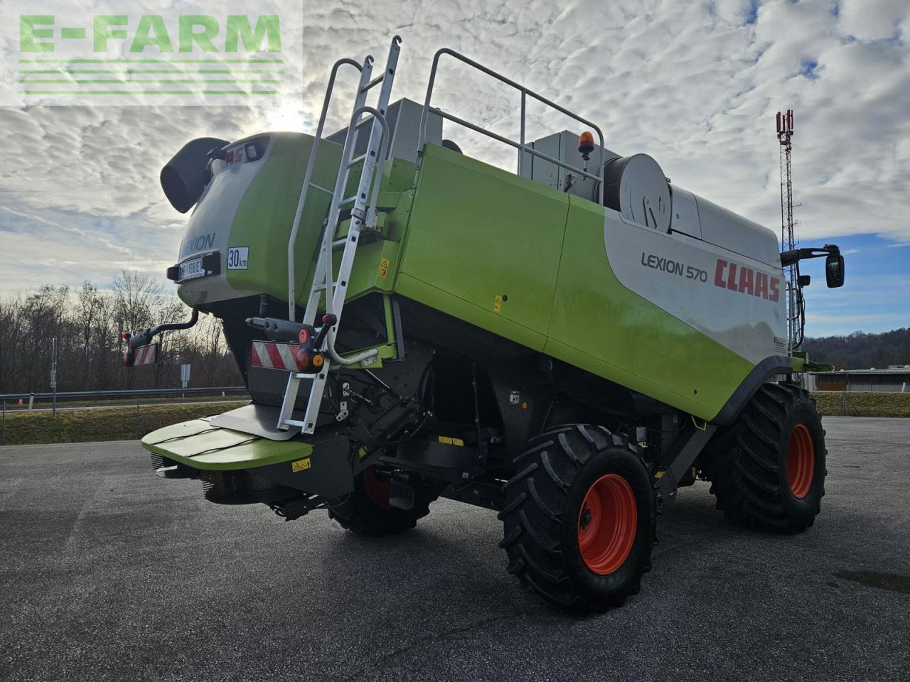 CLAAS lexion 570 - Зерноуборочный комбайн: фото 5 CLAAS lexion 570 - Зерноуборочный комбайн: фото 5