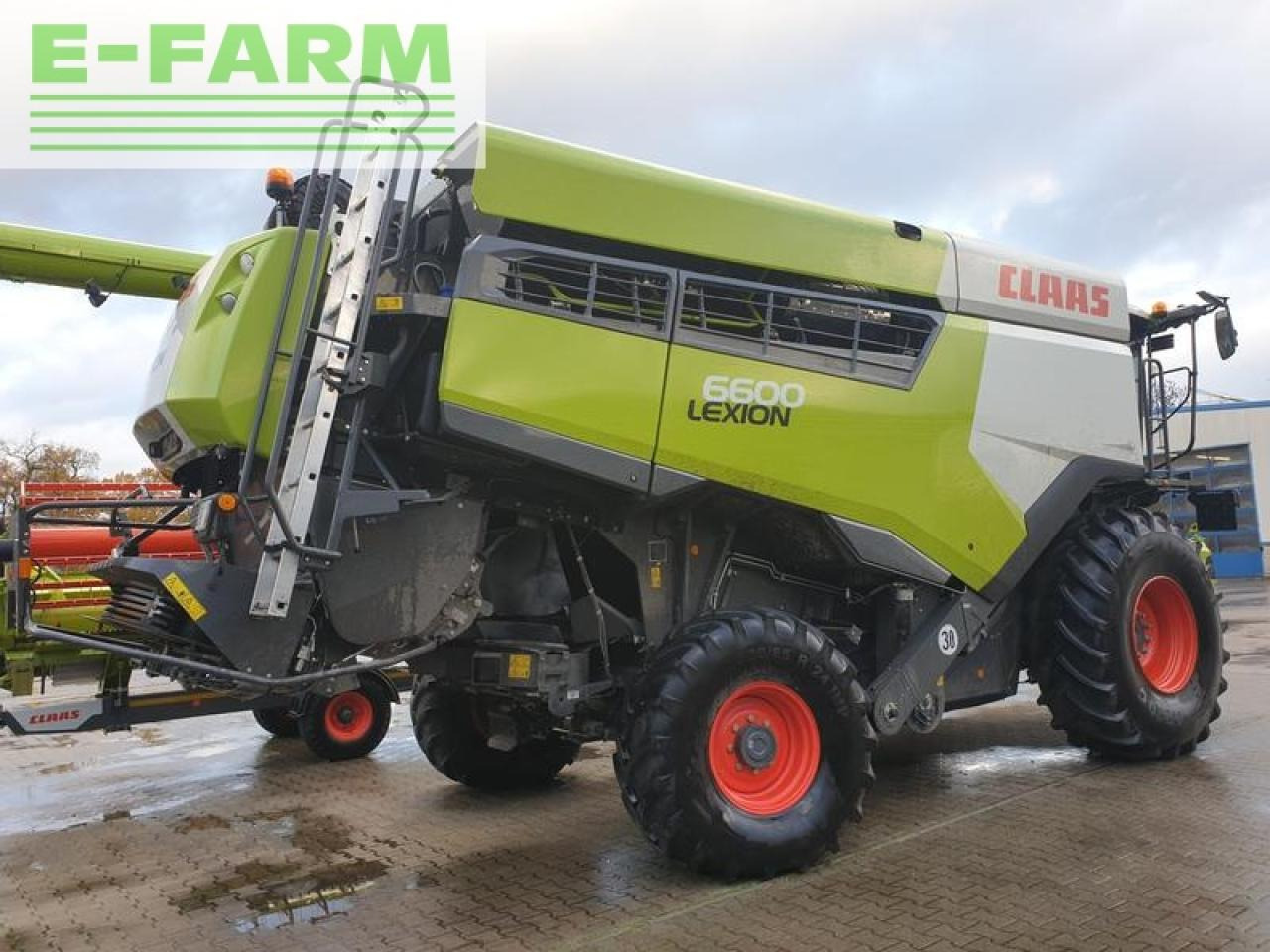 CLAAS lexion 6600 +vario 930 - Зерноуборочный комбайн: фото 3 CLAAS lexion 6600 +vario 930 - Зерноуборочный комбайн: фото 3